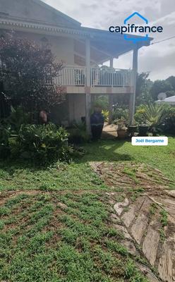 Maison - 166 m² - 4 pièces