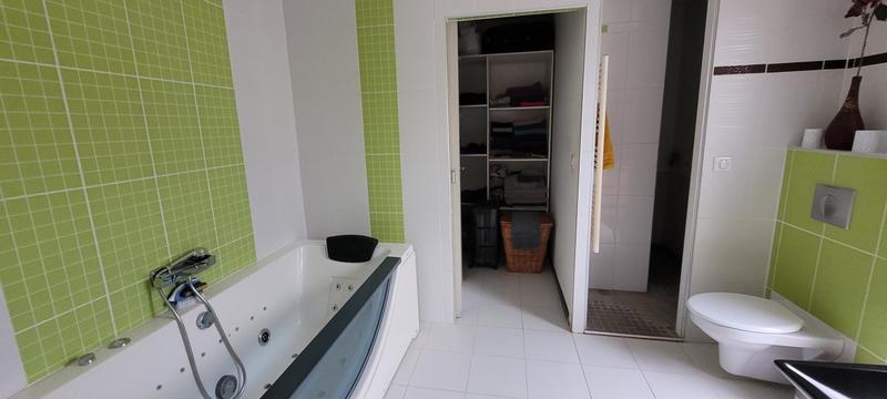 Villa - 160 m² - 6 pièces