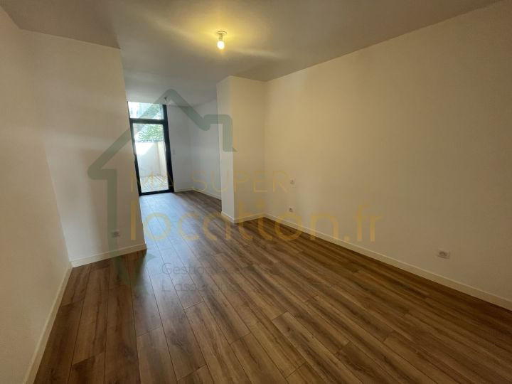 Appartement - 86 m² - 3 pièces