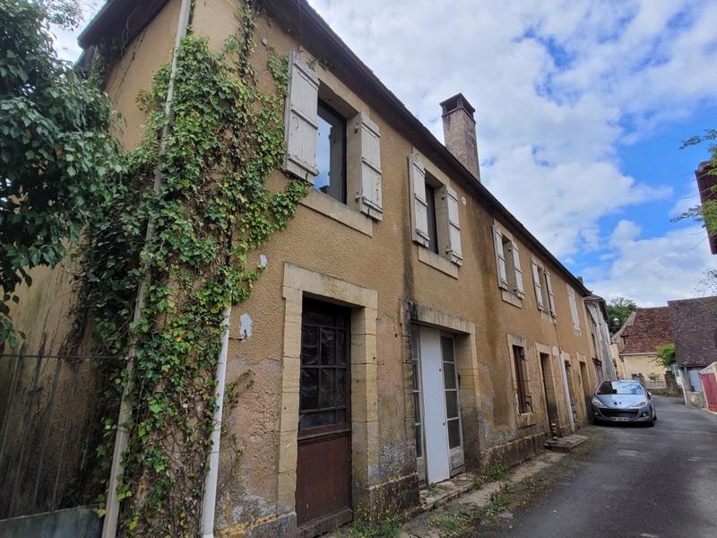 Maison de village - 326 m² - 9 pièces