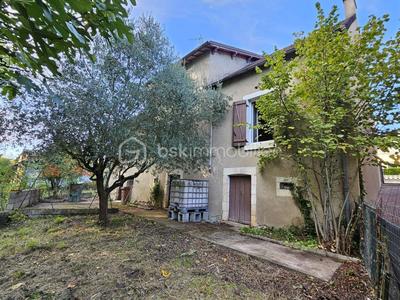 Maison de ville - 120 m² - 5 pièces