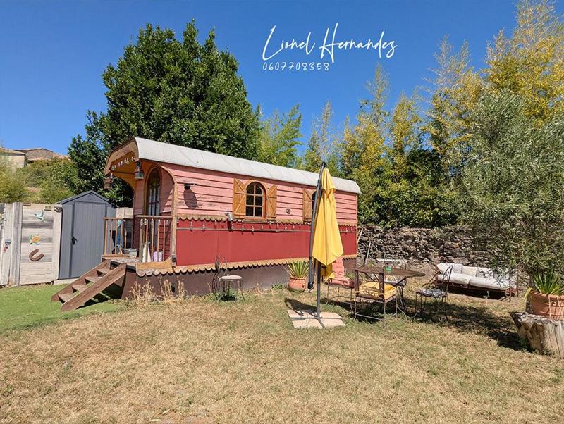 Maison - 295 m² - 10 pièces