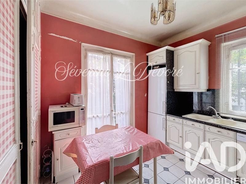 Maison - 245 m² - 10 pièces