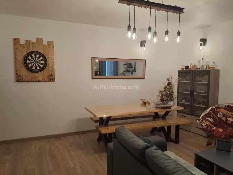 Appartement - 85 m² - 3 pièces