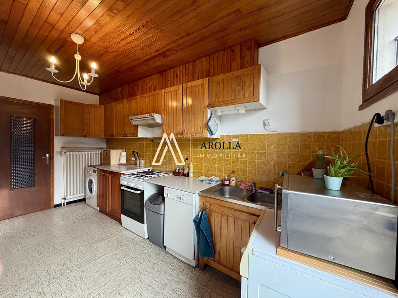 Maison ancienne - 180 m² - 10 pièces