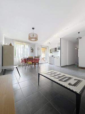 Appartement - 65 m² - 3 pièces