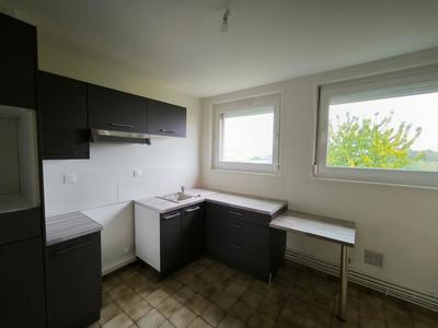 Appartement - 86 m² - 4 pièces