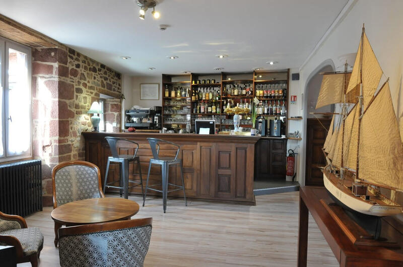 Fonds de commerce - Local commercial - 660 m²