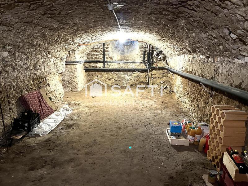 Maison de maîtres - 900 m² - 15 pièces