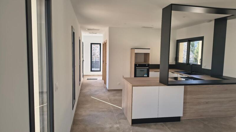 Maison - 106 m² - 4 pièces