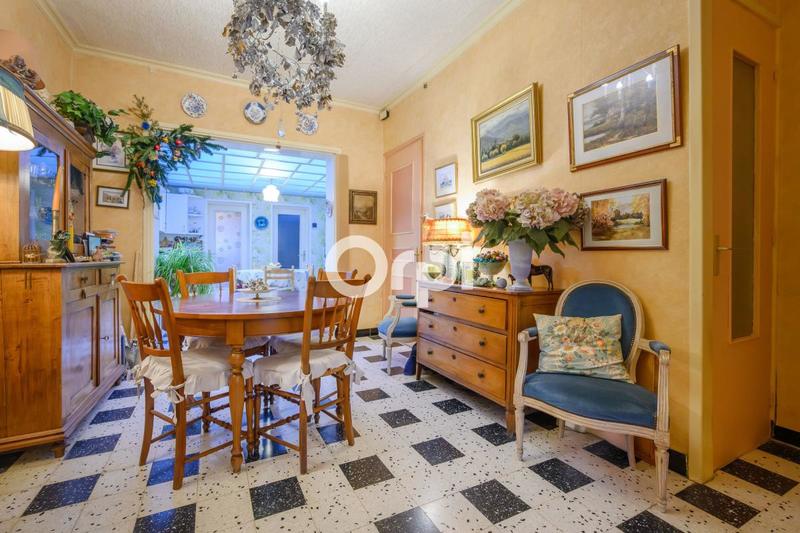 Maison - 99 m² - 4 pièces