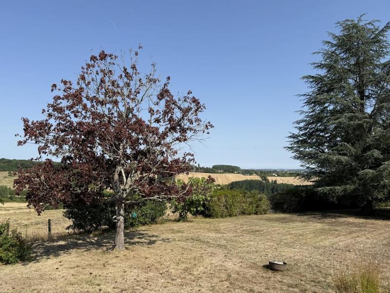 Maison - 205 m² - 4 pièces