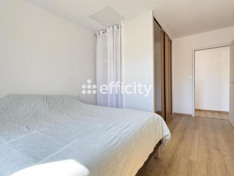 Maison - 79 m² - 4 pièces