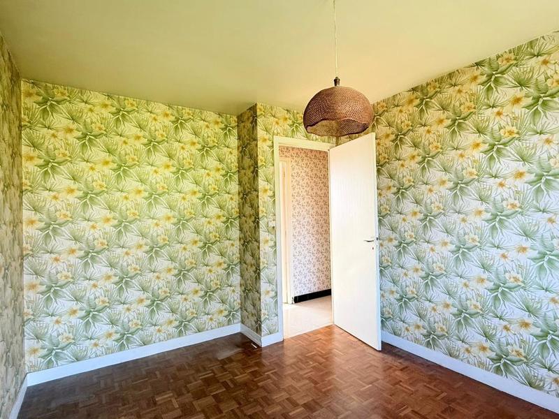 Maison - 92 m² - 5 pièces