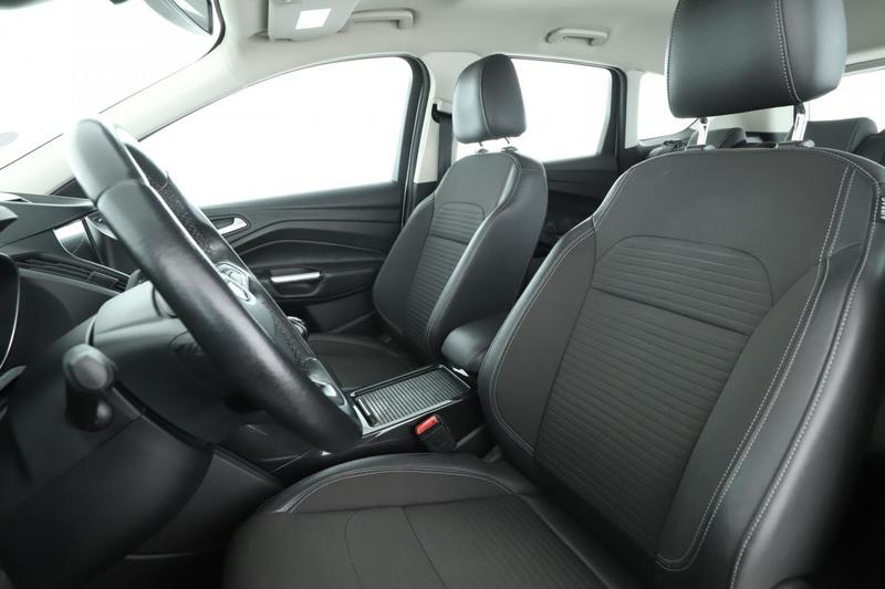 Ford Kuga 1.5 EcoBoost Titanium 4x2 150 ch