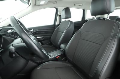 Ford Kuga 1.5 EcoBoost Titanium 4x2 150 ch