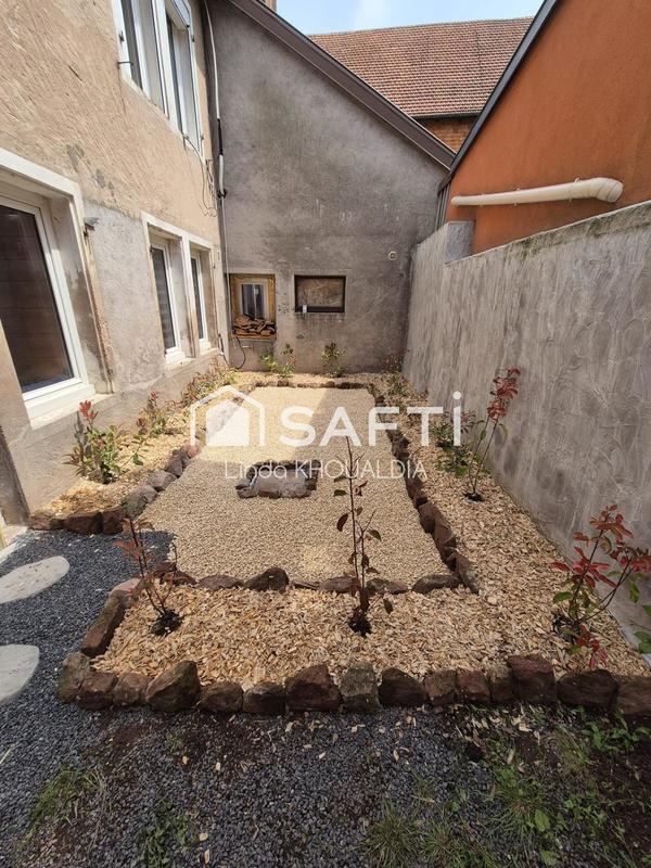 Maison - 251 m² - 7 pièces