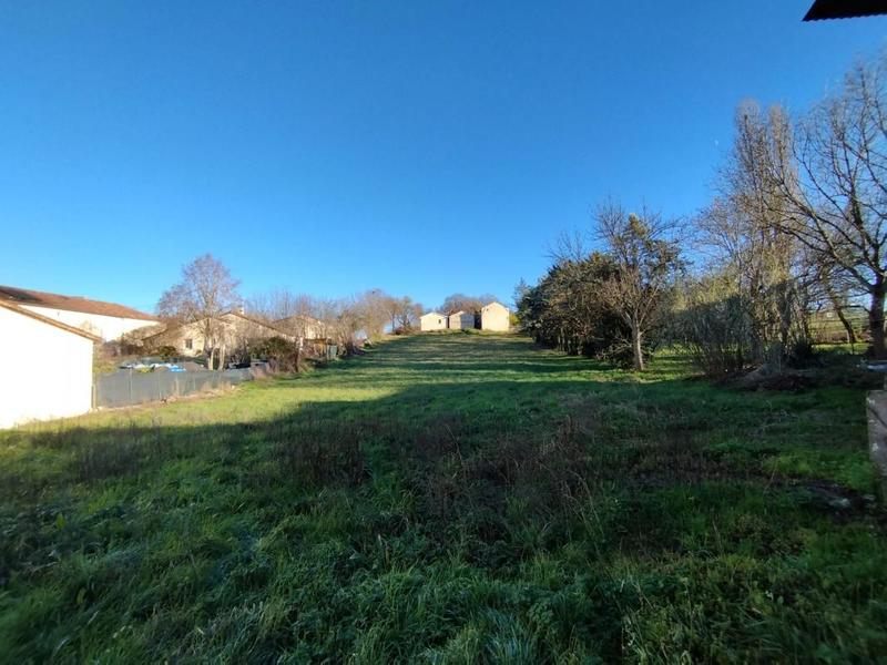 Terrain - 2 720 m²