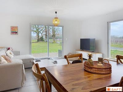 Maison - 100 m² - 4 pièces