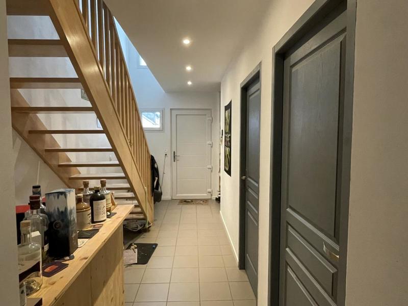 Maison - 99 m² - 4 pièces