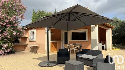 Maison - 234 m² - 12 pièces