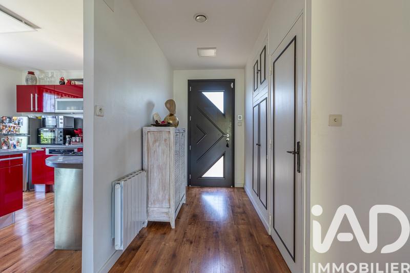 Maison - 220 m² - 5 pièces