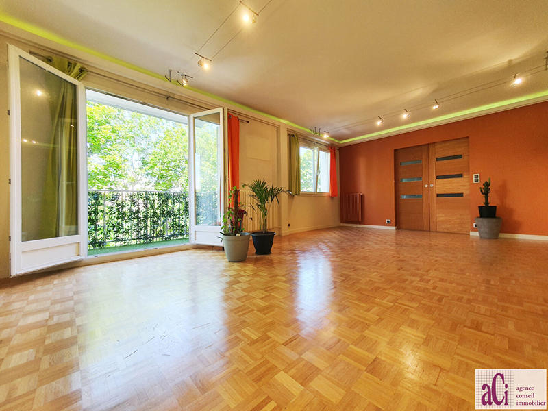 Appartement - 74 m² - 4 pièces