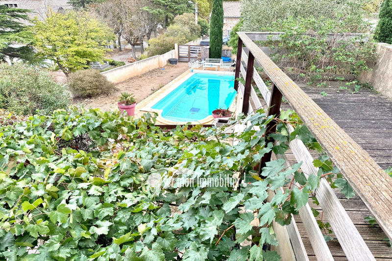 Maison - 187 m² - 7 pièces