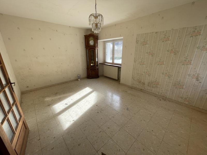 Maison - 93 m² - 6 pièces