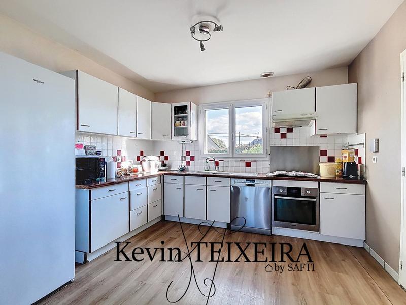 Maison - 149 m² - 9 pièces