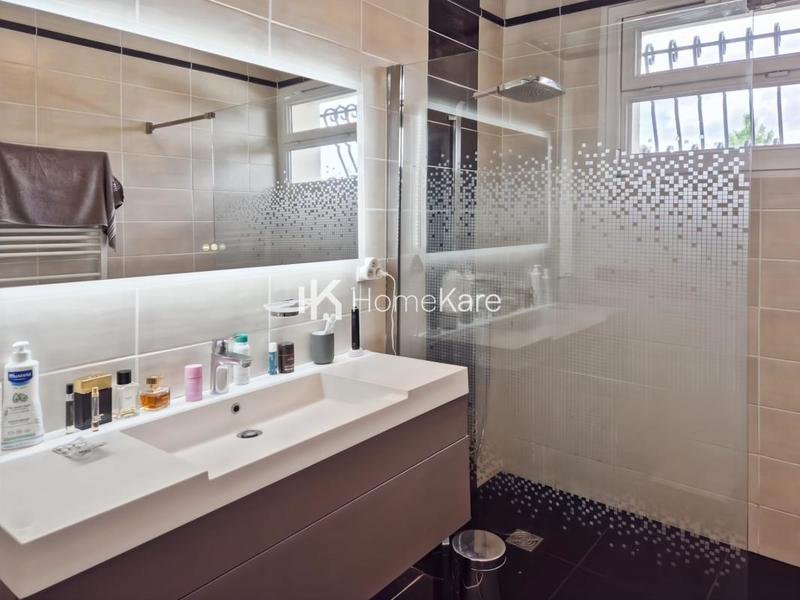 Maison - 125 m² - 4 pièces