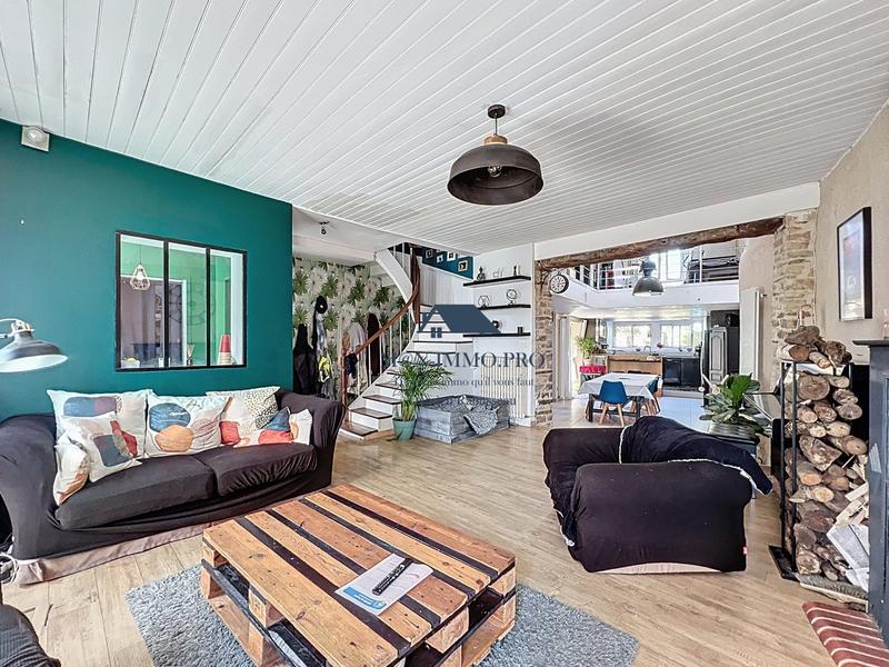 Maison ancienne - 210 m² - 9 pièces