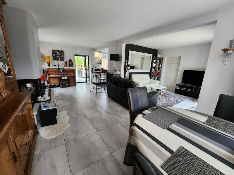 Maison - 162 m² - 5 pièces