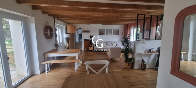 Maison - 130 m² - 6 pièces