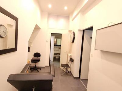 Maison - 141 m² - 8 pièces