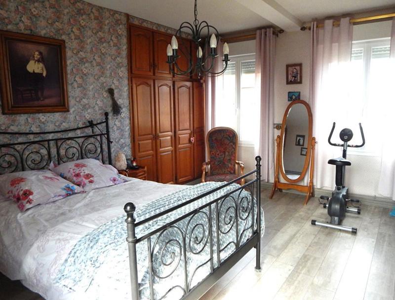 Maison - 146 m² - 6 pièces