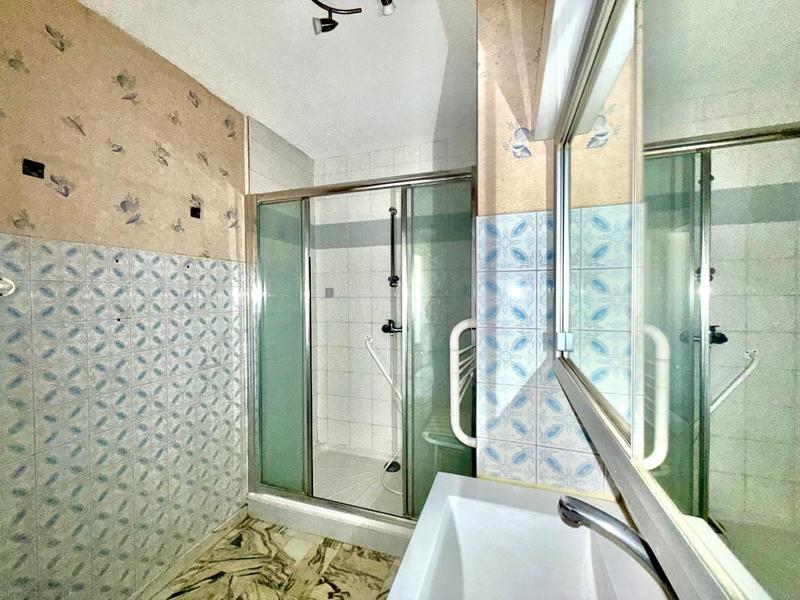 Appartement - 100 m² - 4 pièces