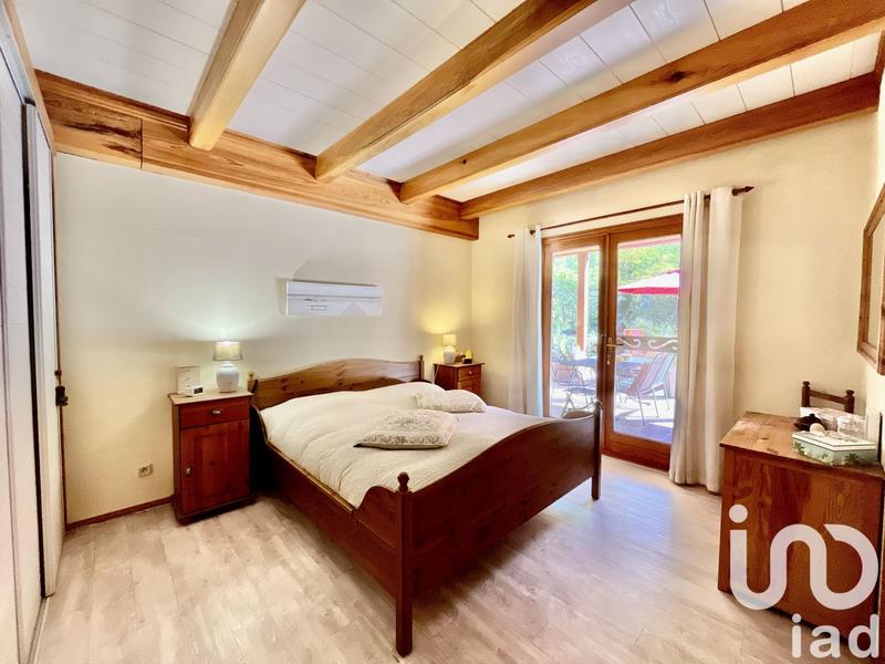 Maison - 217 m² - 4 pièces