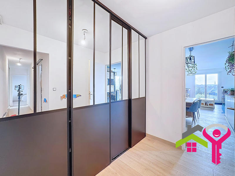 Appartement - 83 m² - 3 pièces