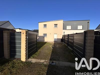 Maison - 80 m² - 5 pièces