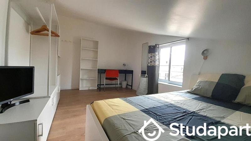 Chambre - 9 m² - 1 pièce