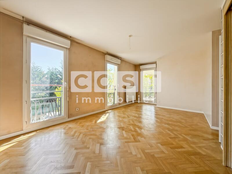 Appartement - 82 m² - 4 pièces