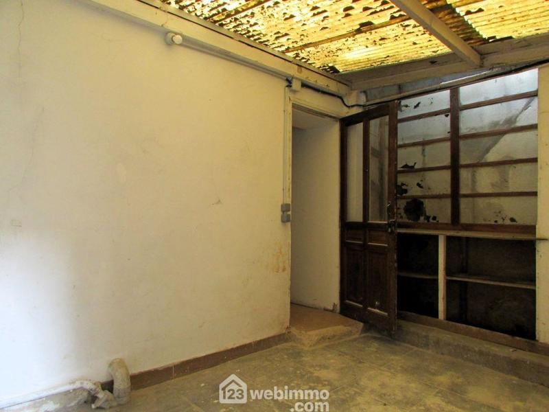 Immeuble - 84 m² - 4 pièces