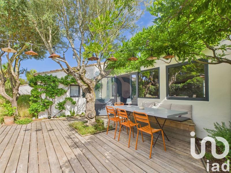 Maison - 187 m² - 7 pièces