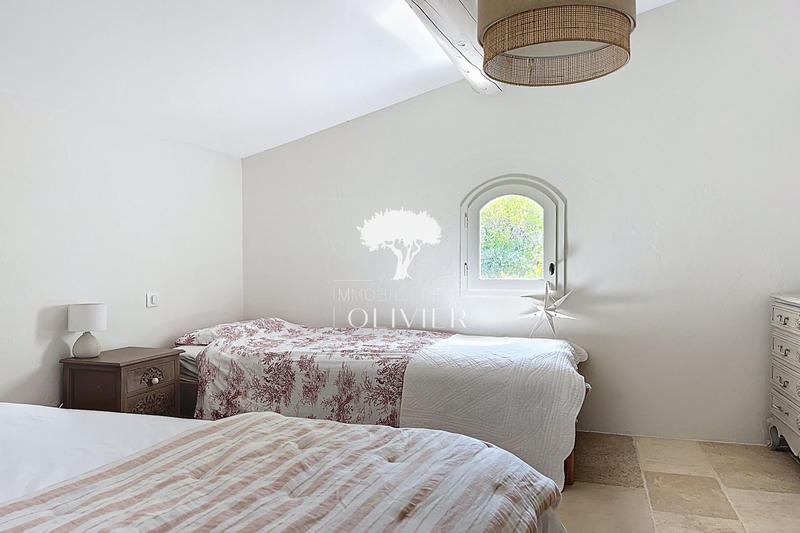 Propriété - 125 m² - 4 pièces