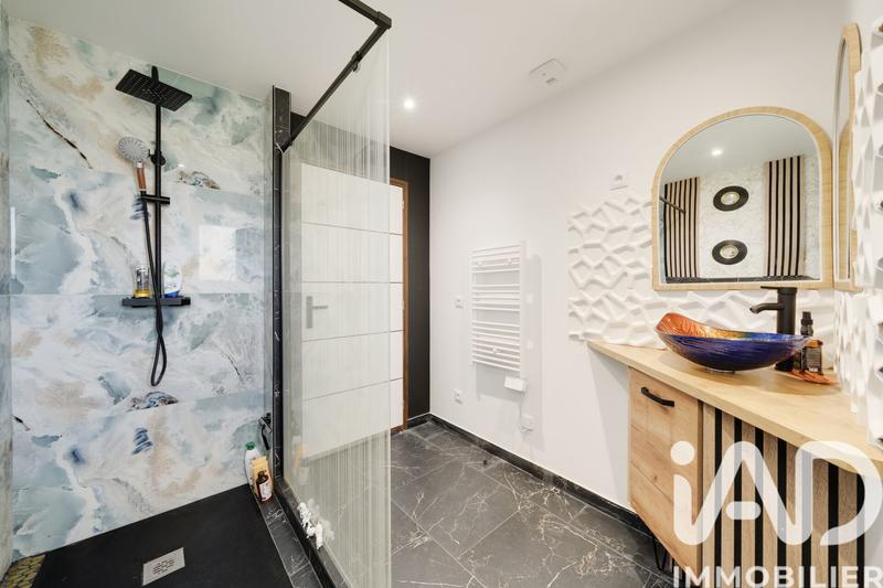 Maison - 85 m² - 3 pièces