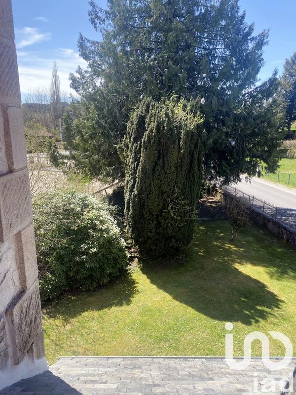 Maison - 185 m² - 8 pièces