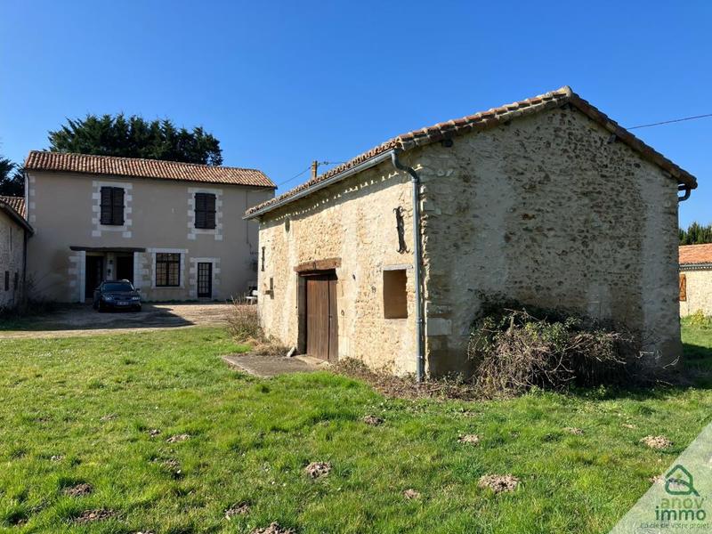 Propriété - 180 m² - 6 pièces