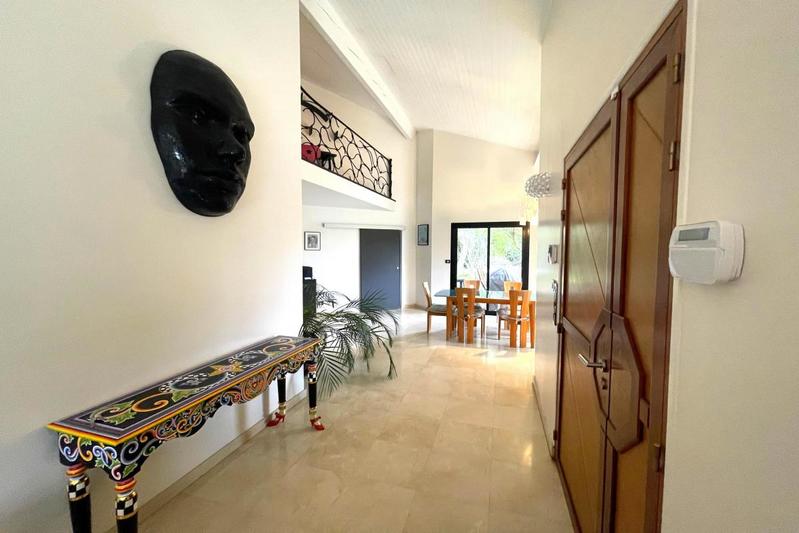 Maison d'architecte - 235 m² - 5 pièces