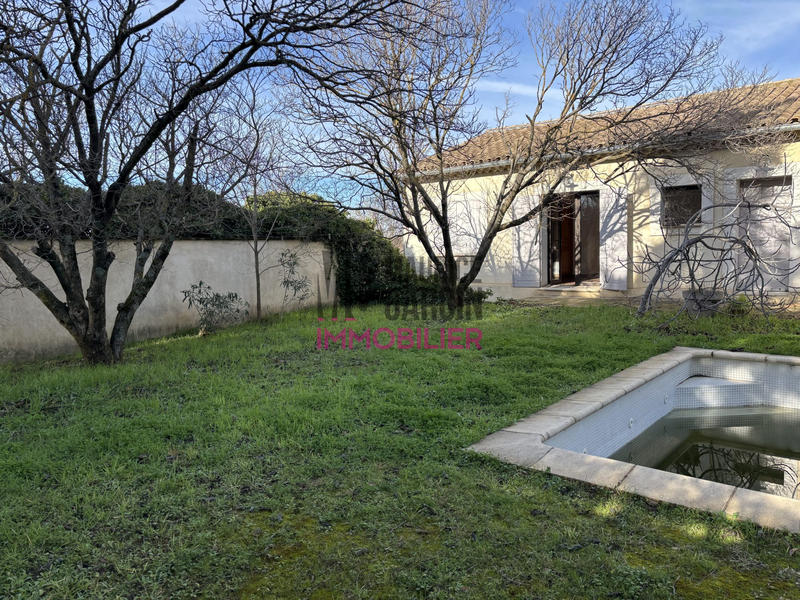 Maison - 202 m² - 7 pièces